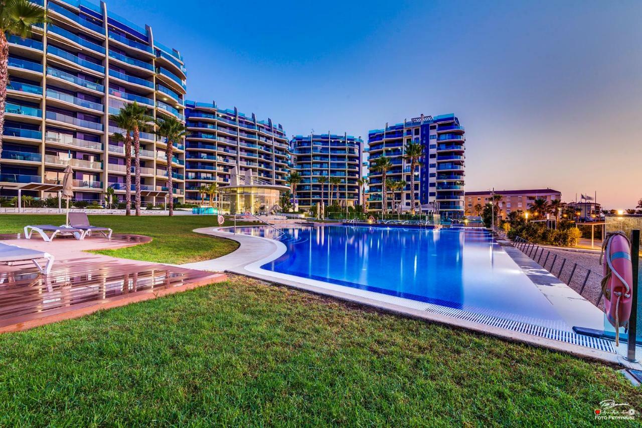 Torrevieja - Punta Prima Sea Senses Apartment Exterior foto